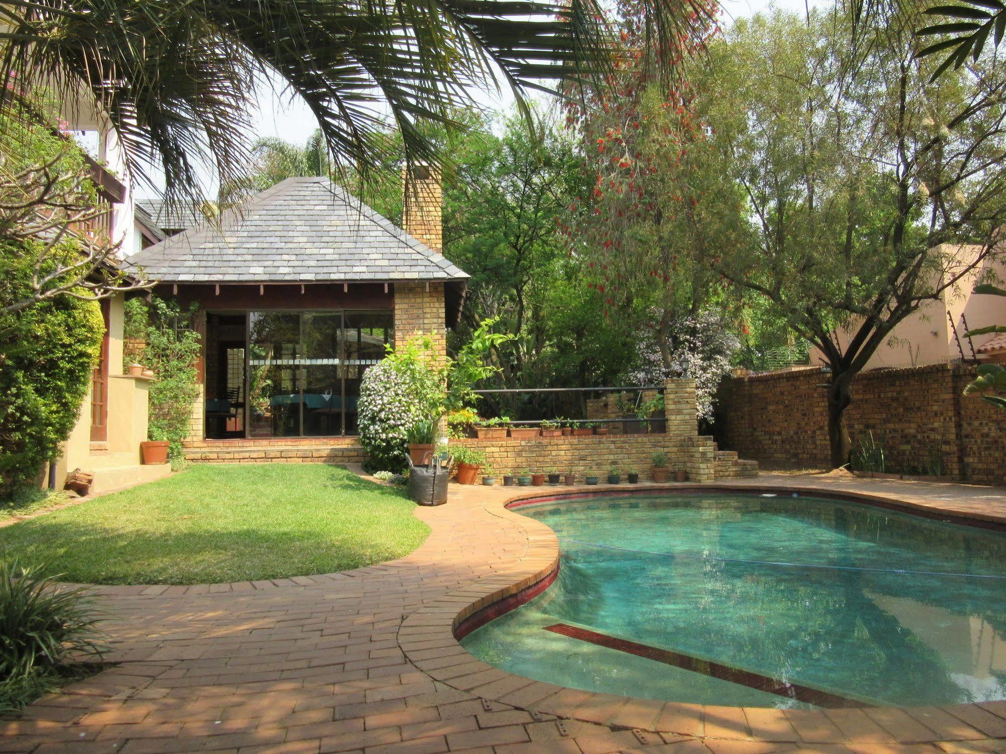 The Dorr Guest House Sandton Εξωτερικό φωτογραφία